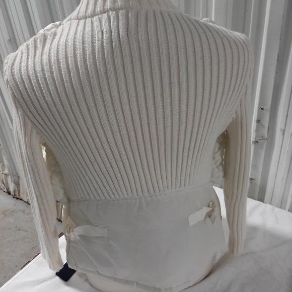 Ladies clothing - Picture 5 of 8